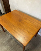 Table à manger Grete Jalk 1970