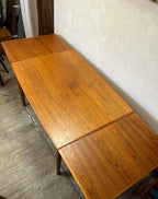 Table à manger Grete Jalk 1970