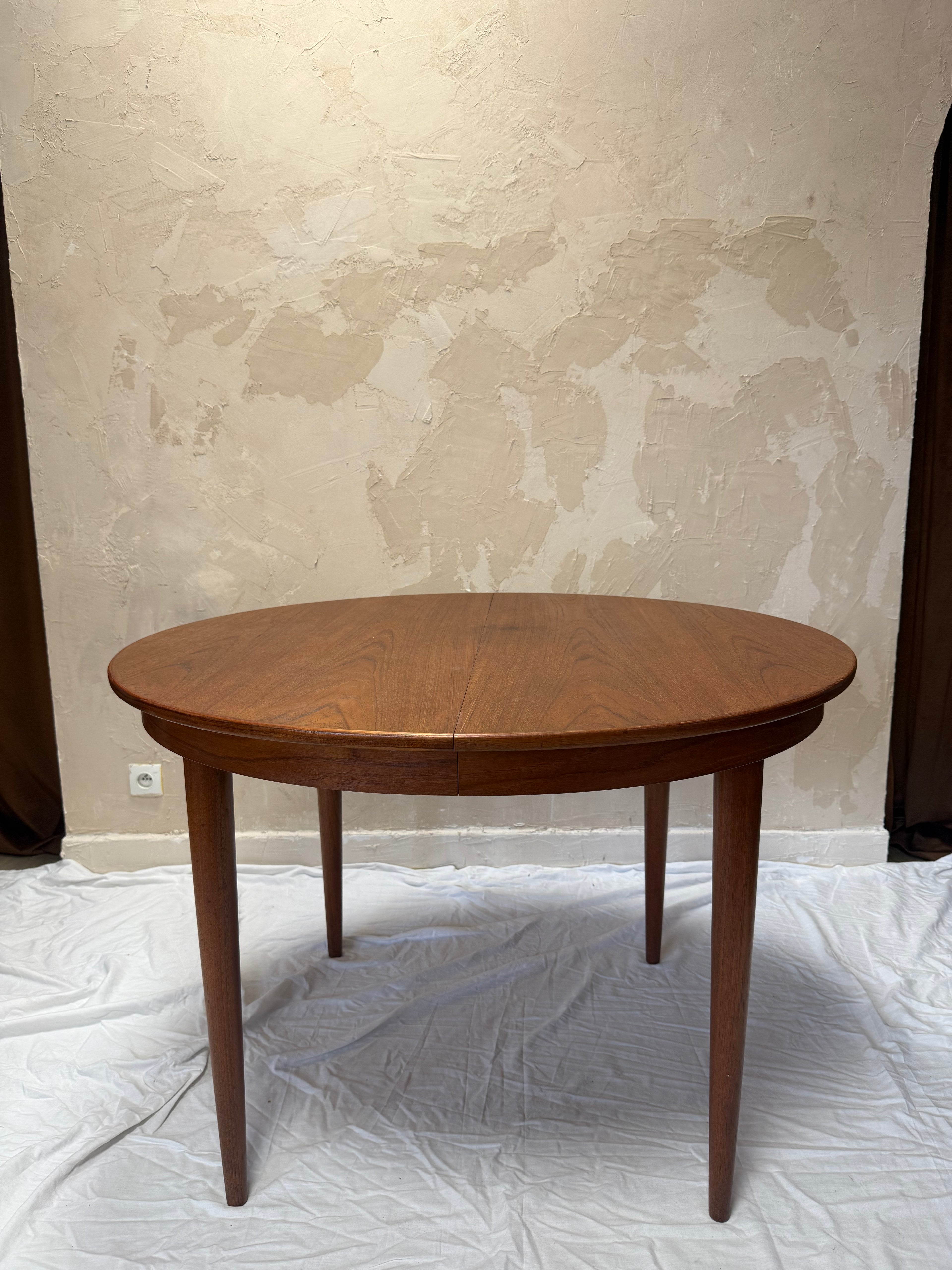 Table à manger scandinave 1960