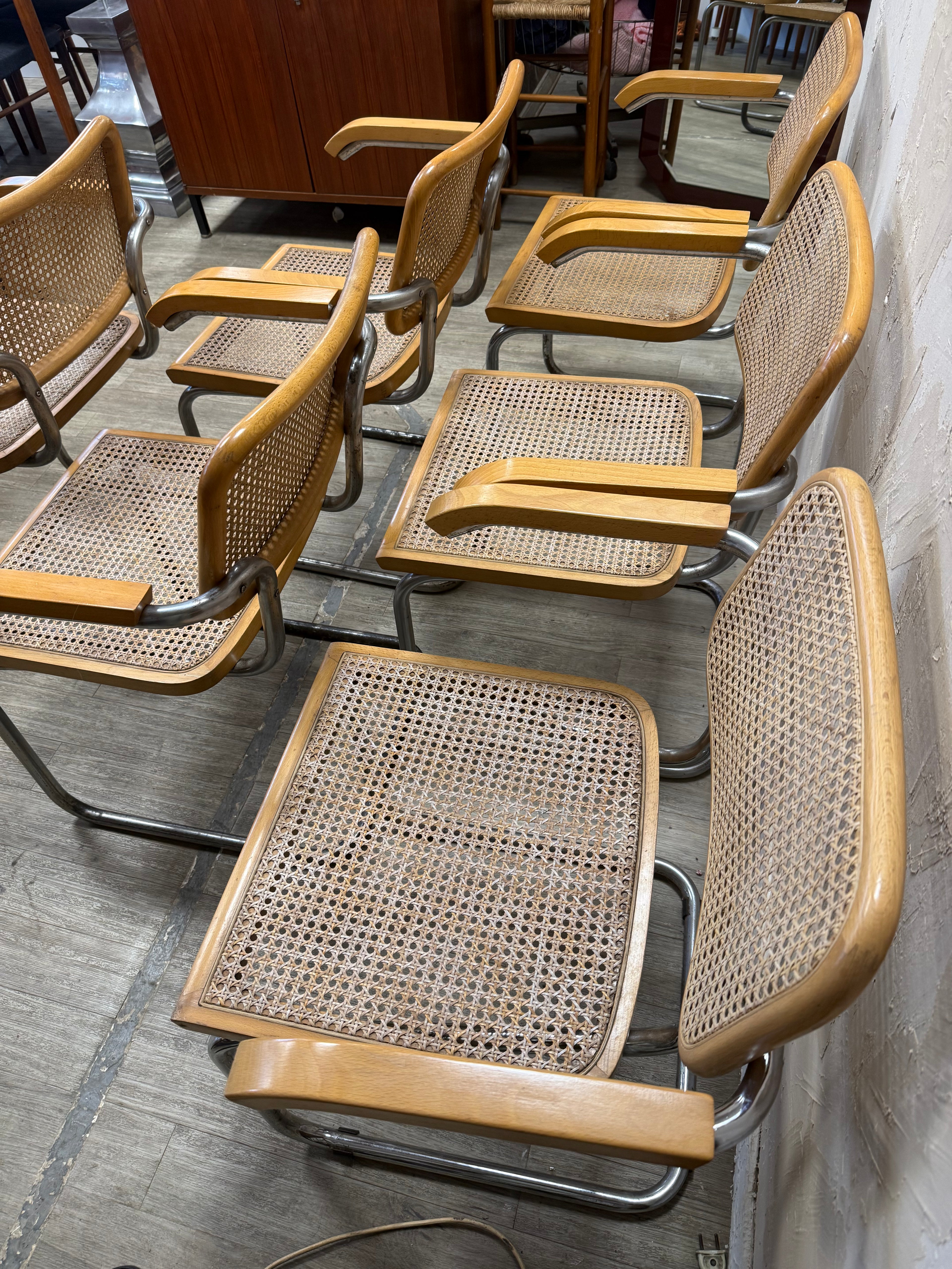 Chaises Marcel Breuer b64 1970
