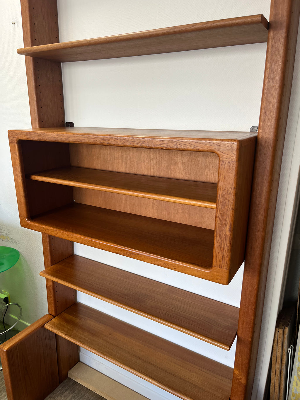 Bibliothèque scandinave en teck 1970