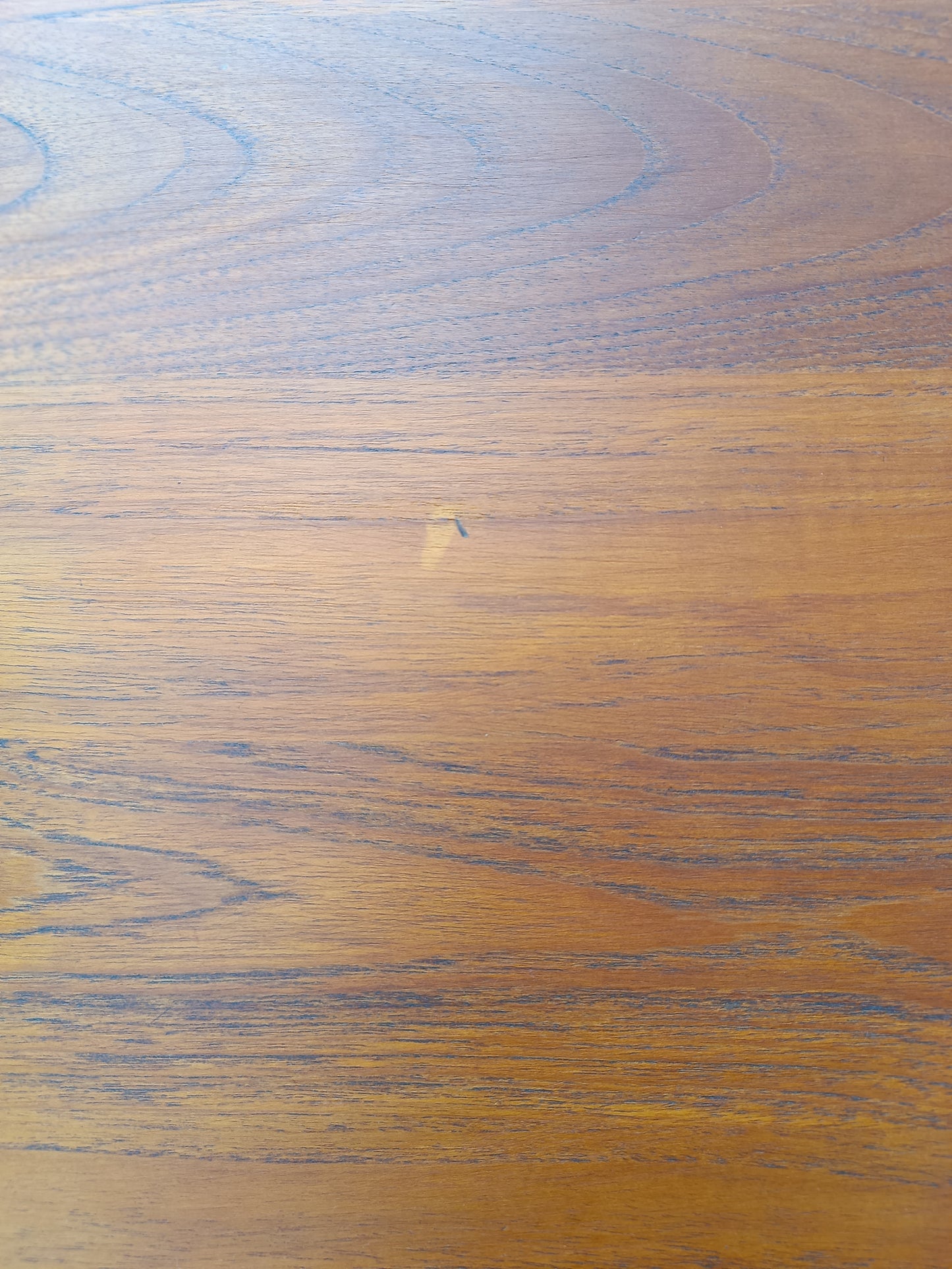 Table basse scandinave de Niels Bach en teck massif.