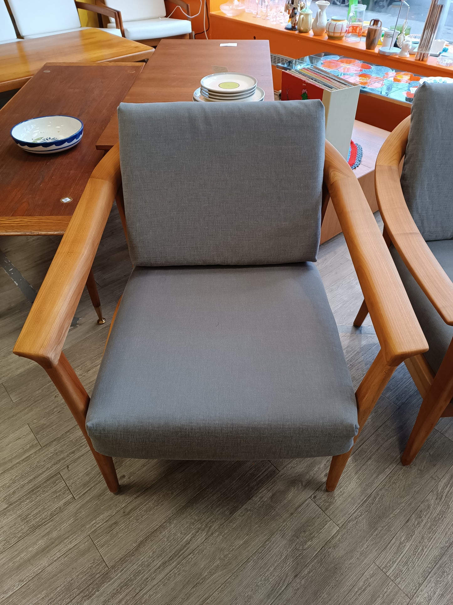 Paire de fauteuils scandinaves de Antimott Knoll