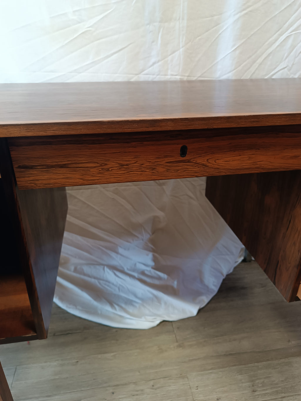 Bureau scandinave en palissandre