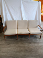Banquette scandinave de Grete Jalk 1960's