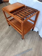 Desserte scandinave en teck massif 1970's