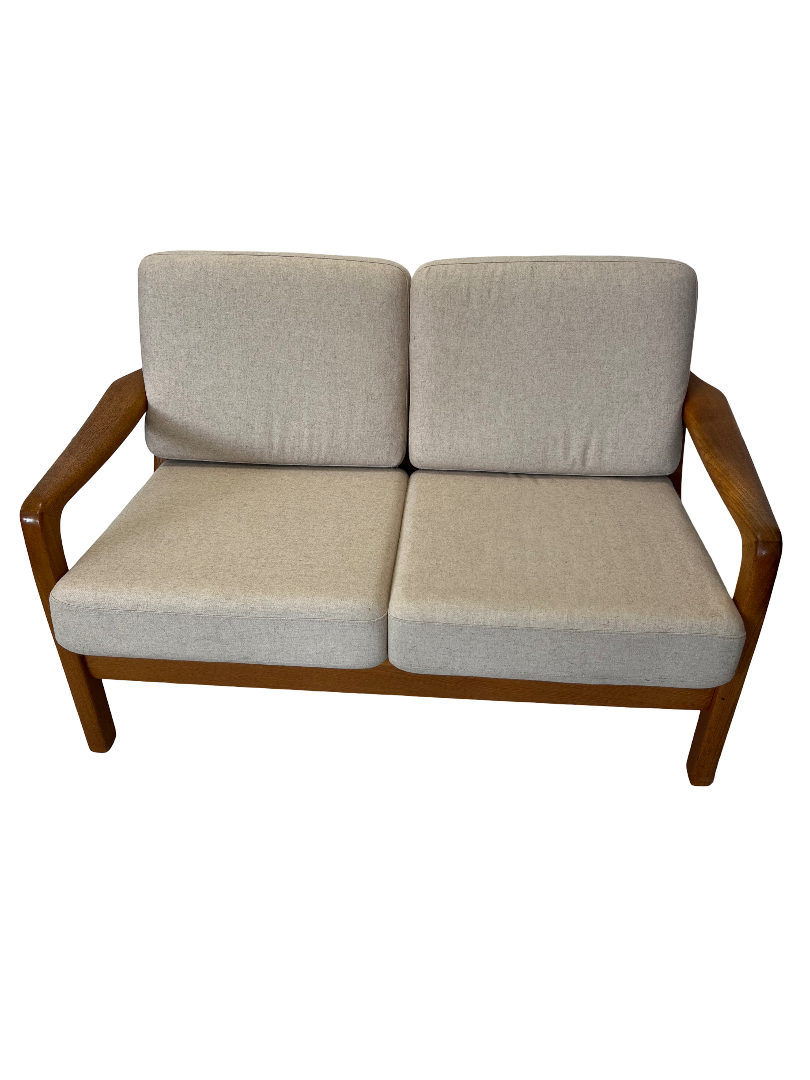 Canapé deux places convertible en teck massif 1970