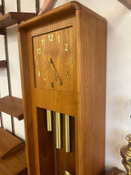 Horloge scandinave en teck 1970