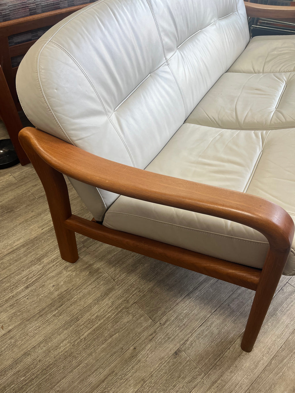 Banquette scandinave en teck massif et cuir 1970