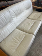 Banquette scandinave en teck massif et cuir 1970