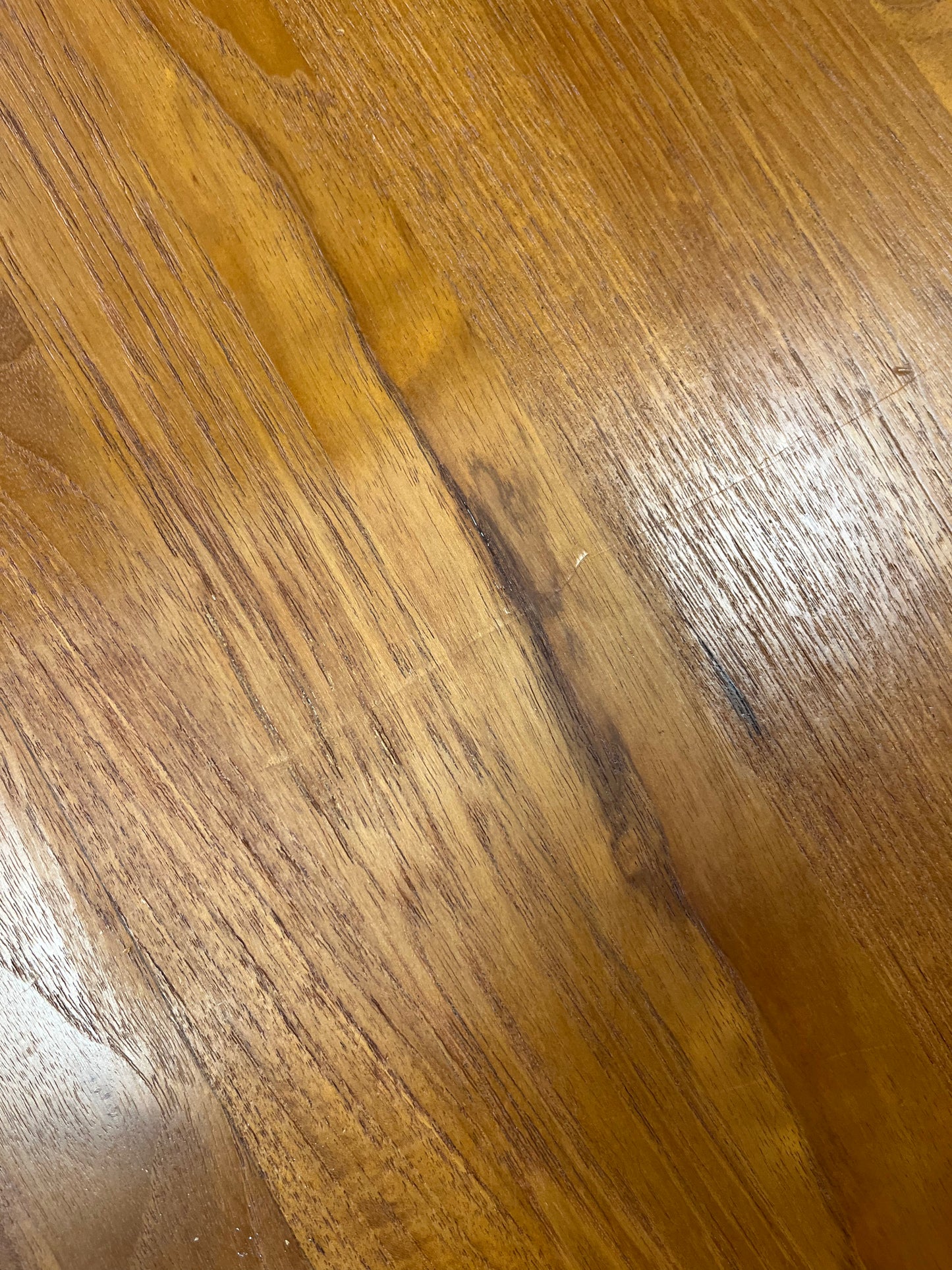 Table basse scandinave en teck massif 1970