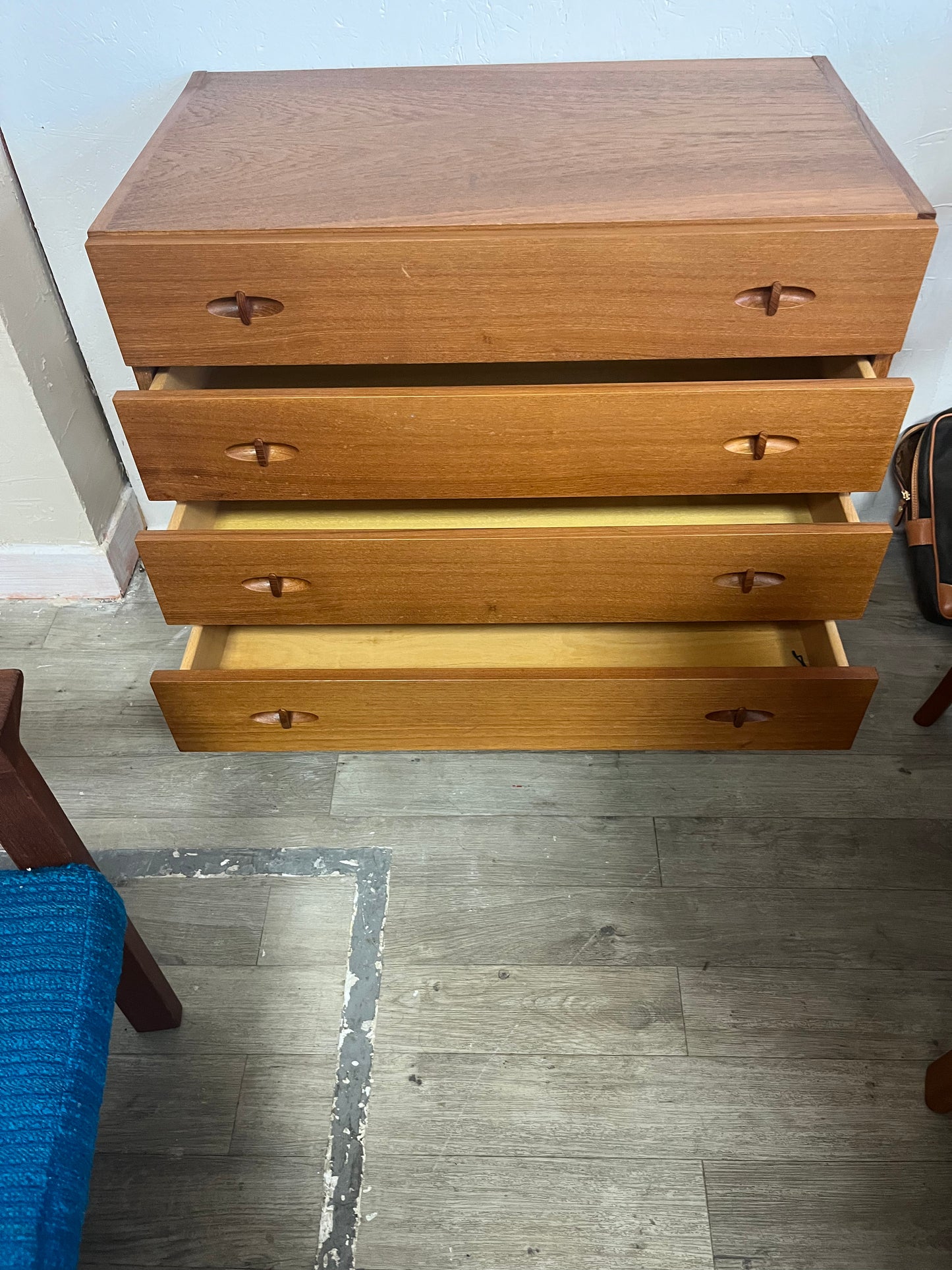 Commode scandinave en teck 1970