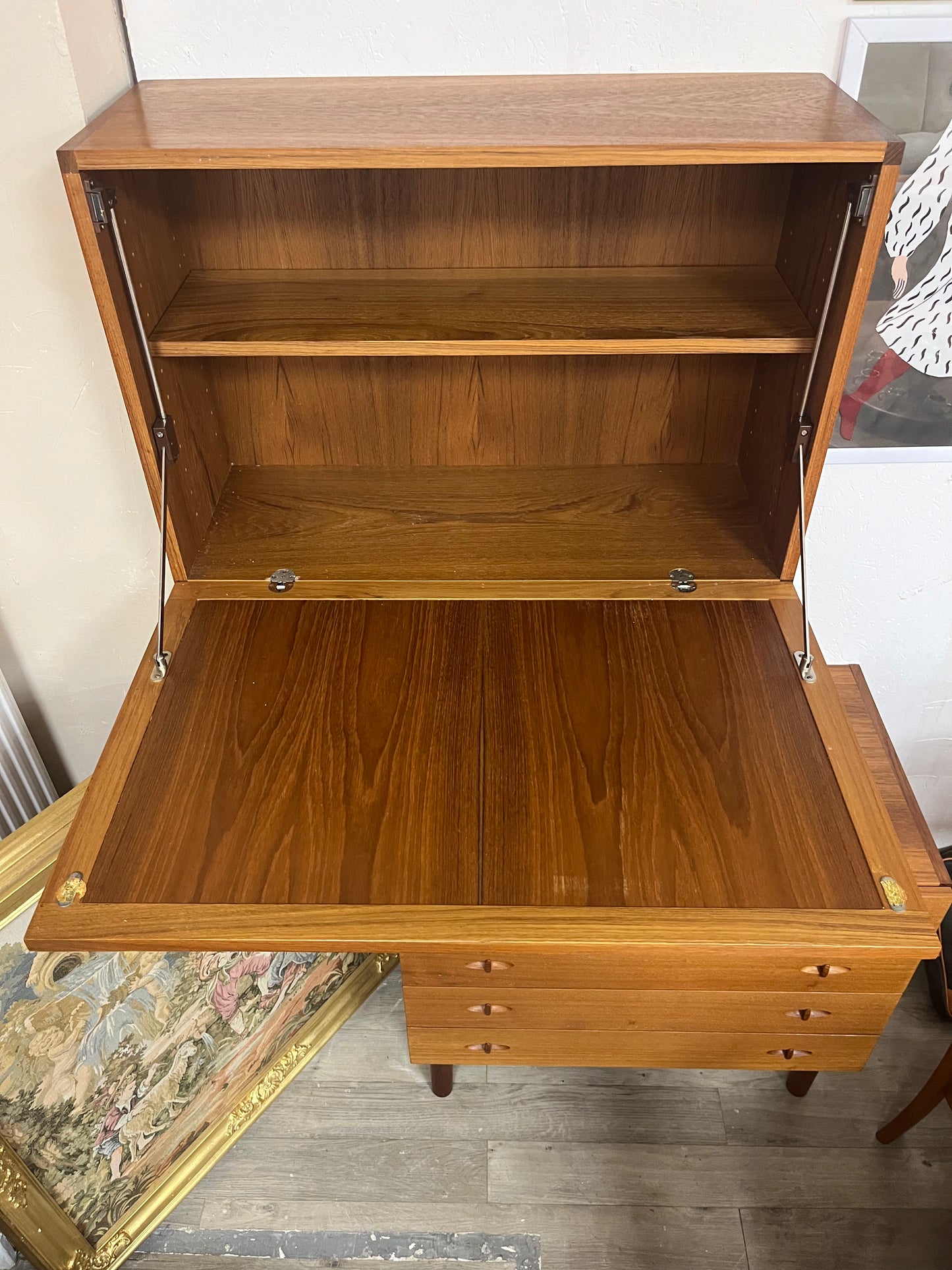 Secrétaire mural scandinave en teck 1970