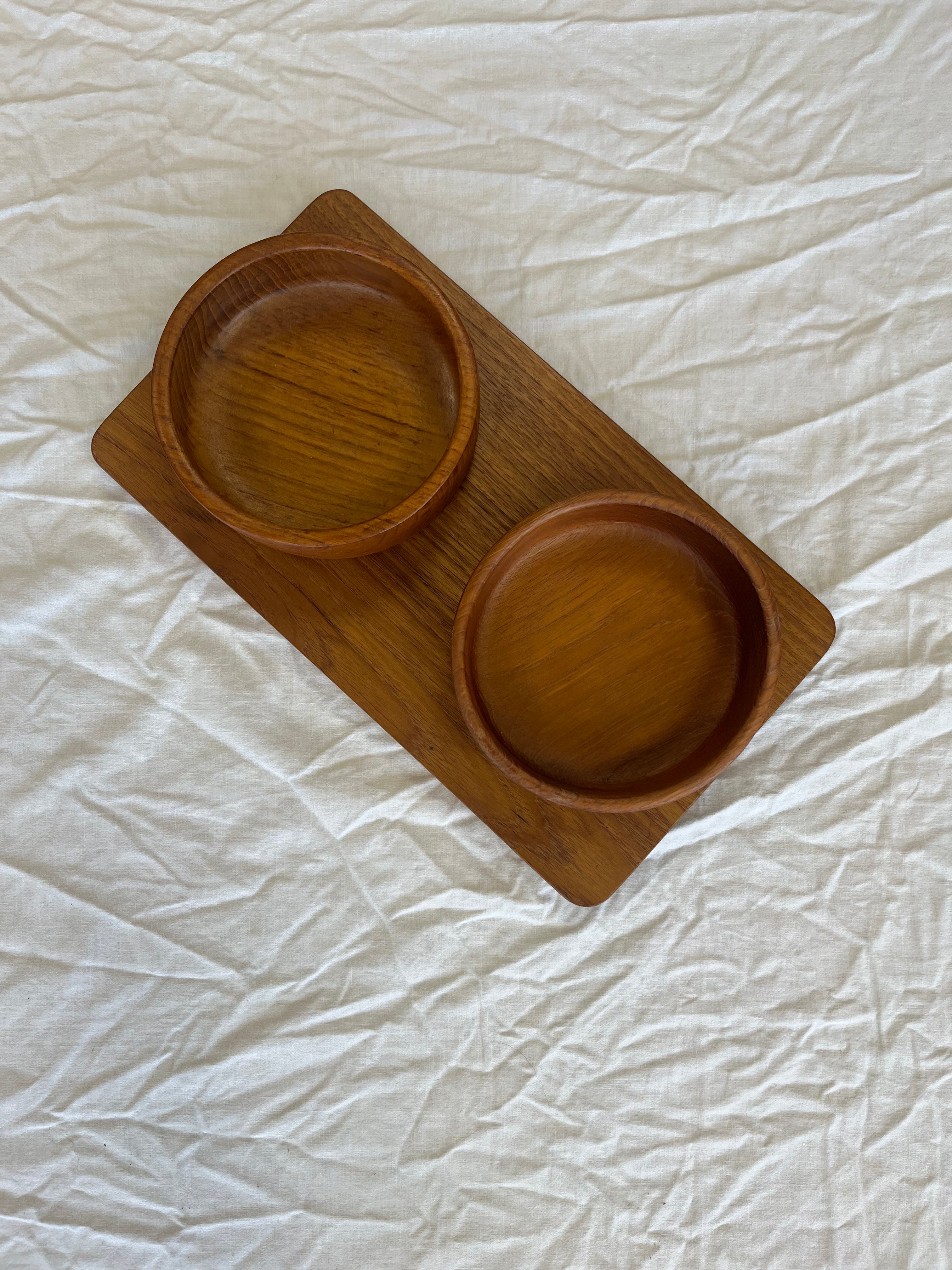 Plateau en teck en bols de rangements 1970