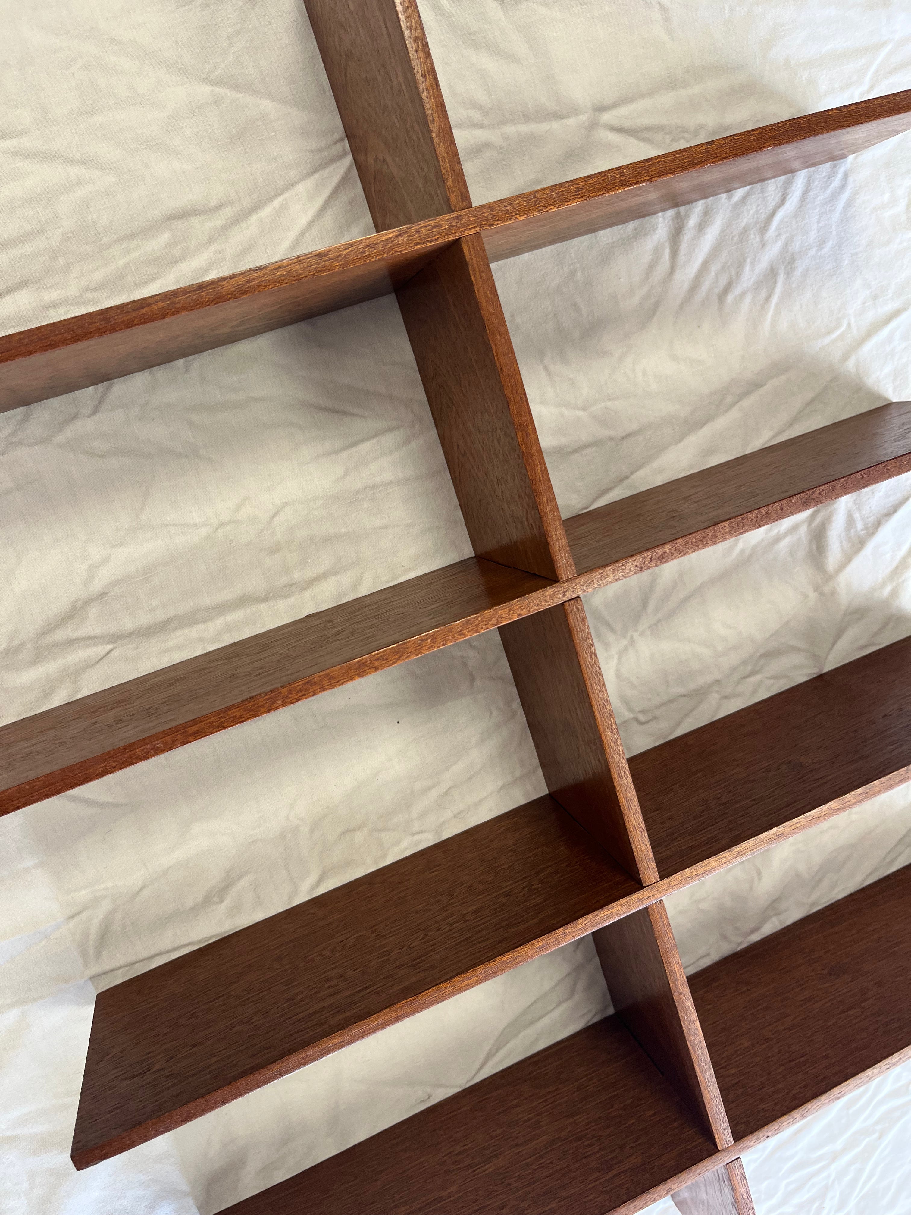 Étagère murale scandinave en teck 1970