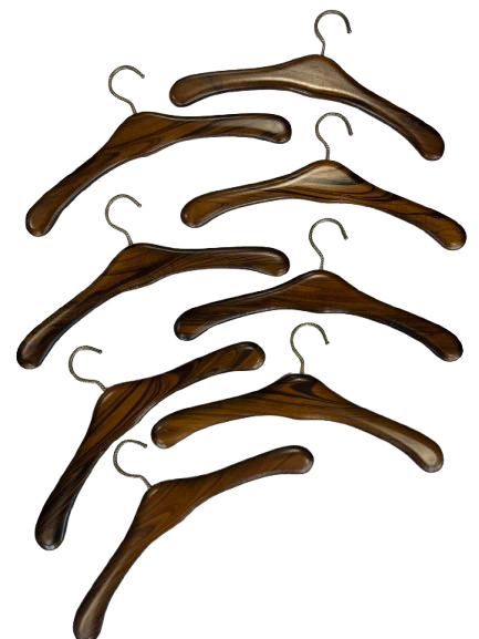 Lot de cintres en teck années 70’s