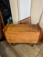 Coffre scandinave en teck 1970