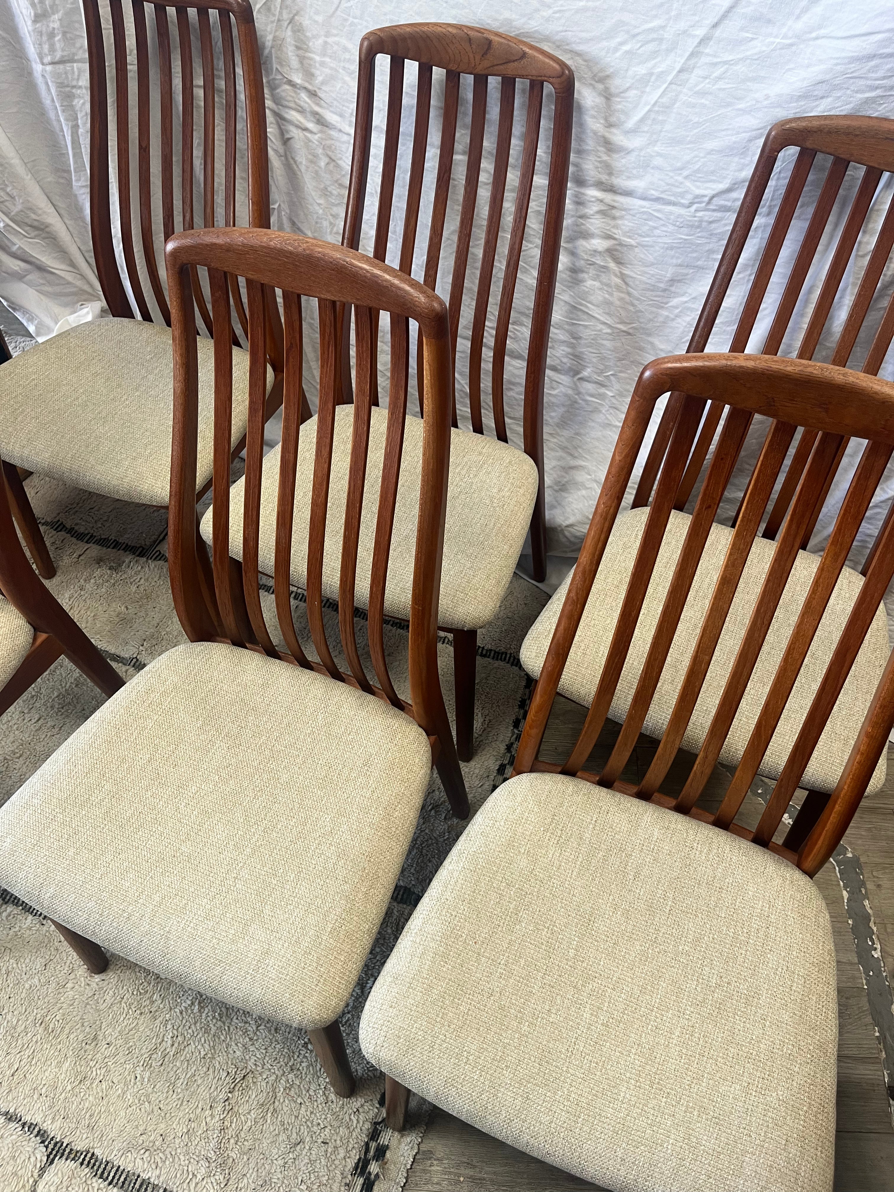 Chaises scandinaves en teck massif 1960