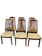 Chaises scandinaves en teck massif 1960