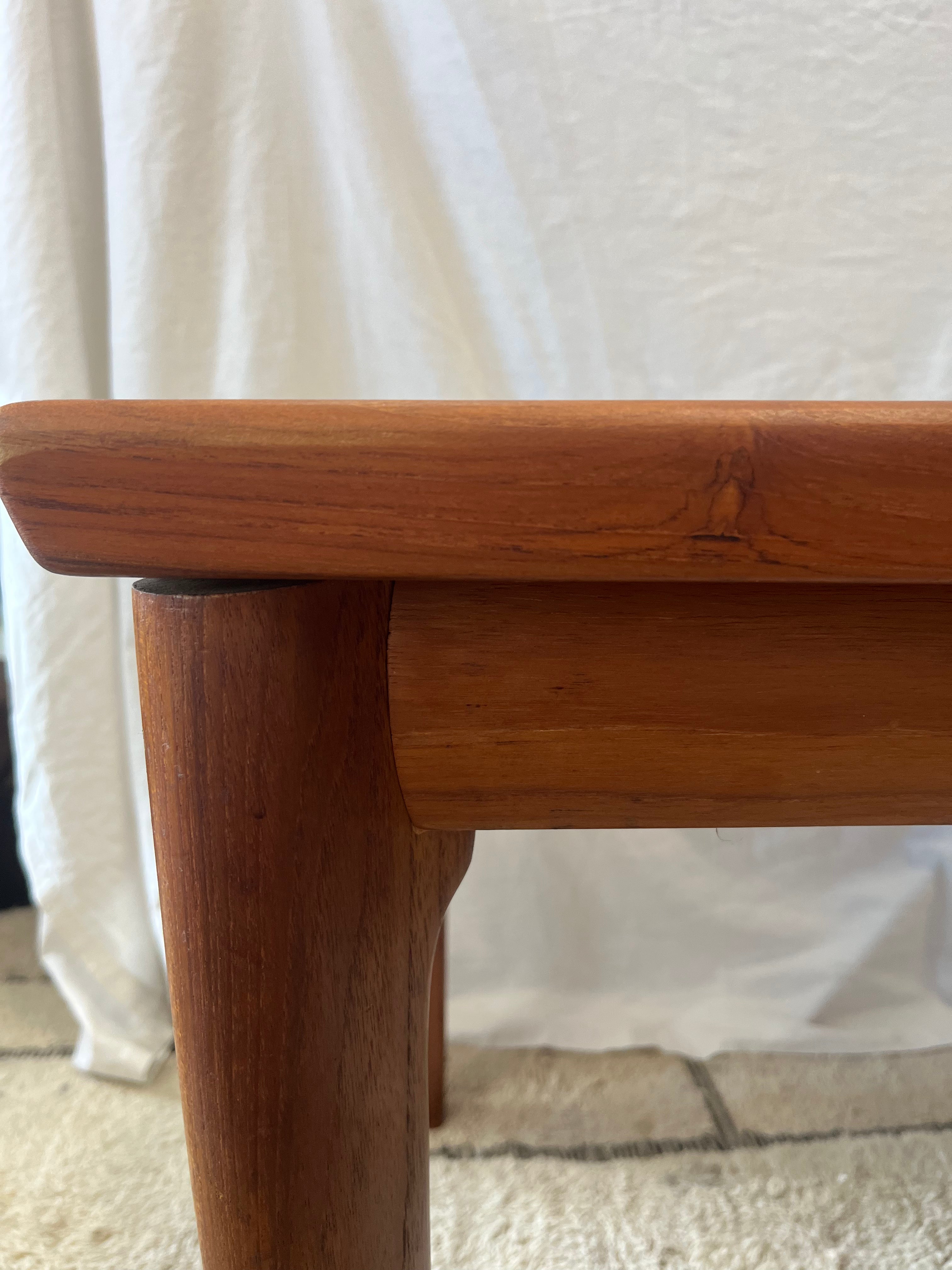 Table à manger de Grete Jalk 1970