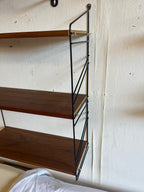 Étagère string 1970
