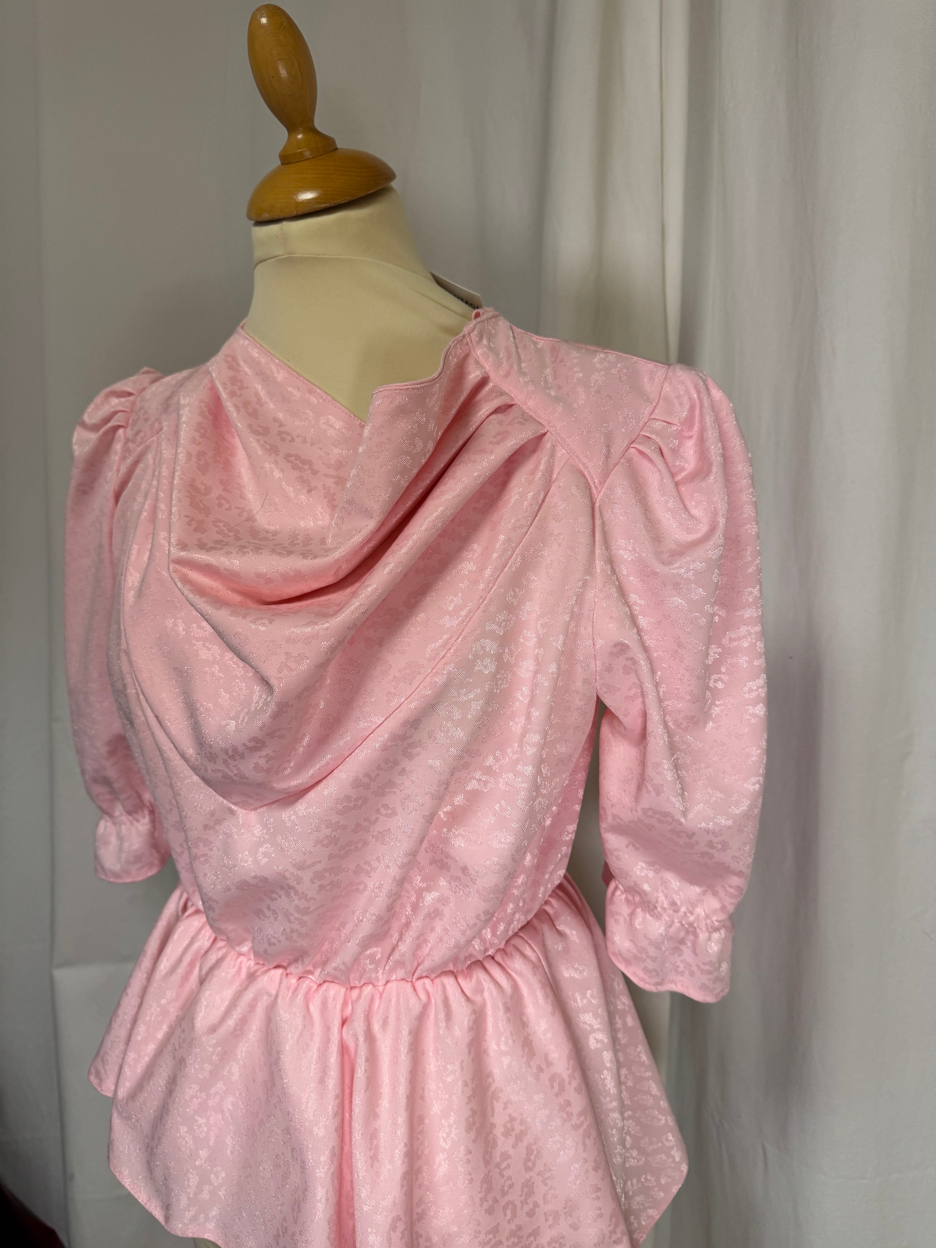 Blouse asymétrique 80s
