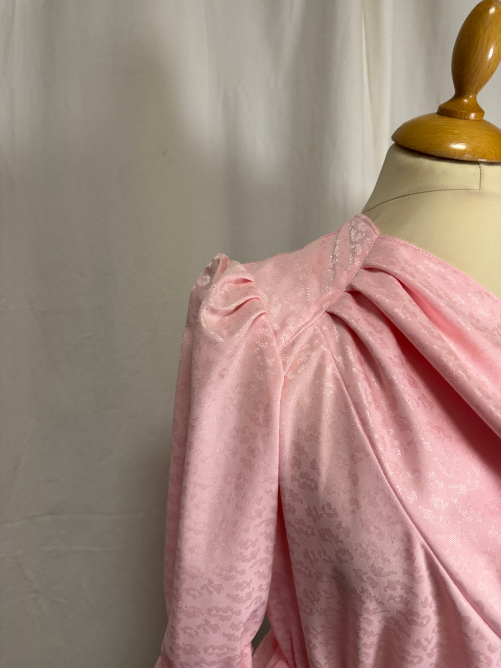 Blouse asymétrique 80s