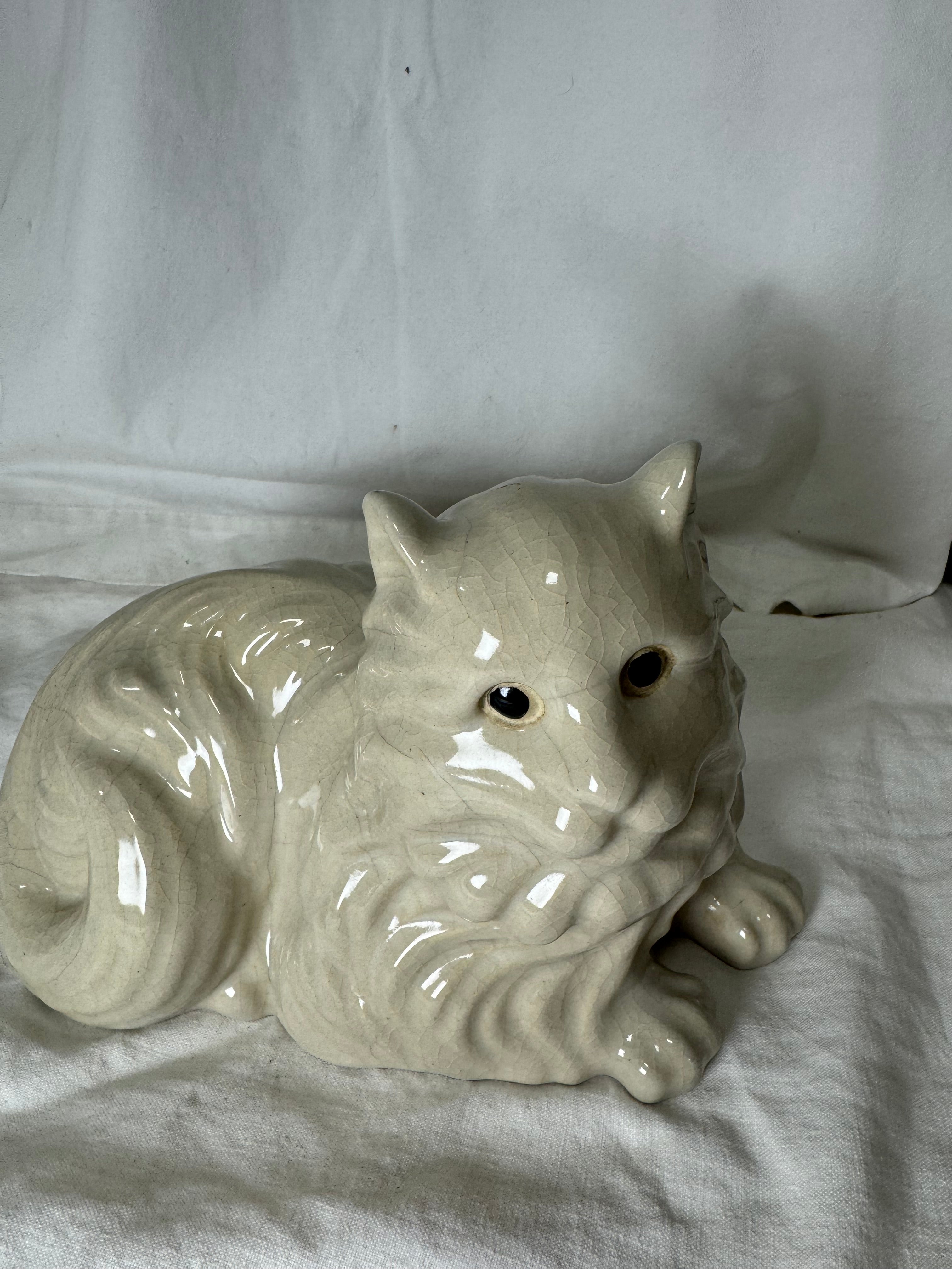 Chat en céramique