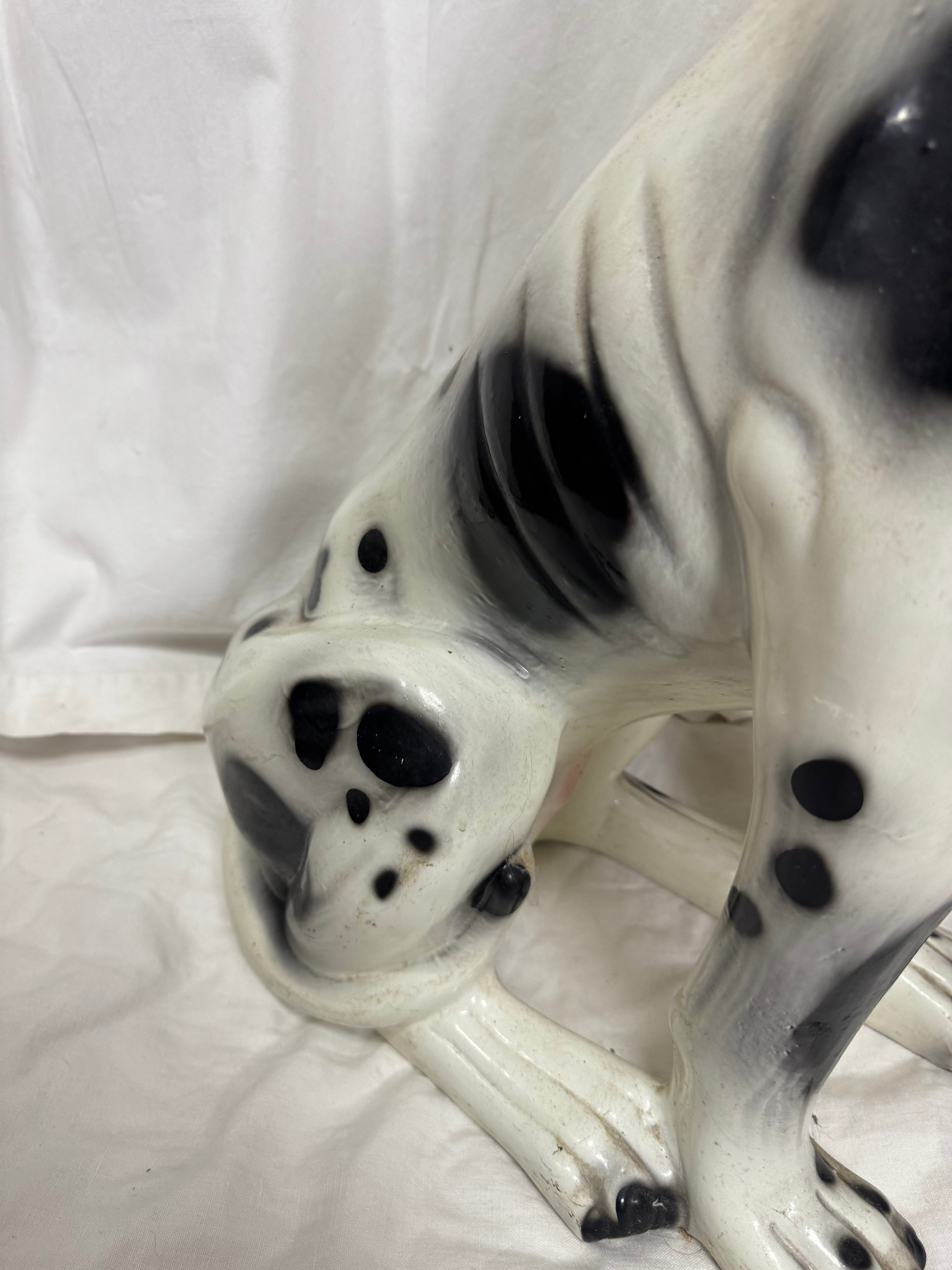Chien en céramique