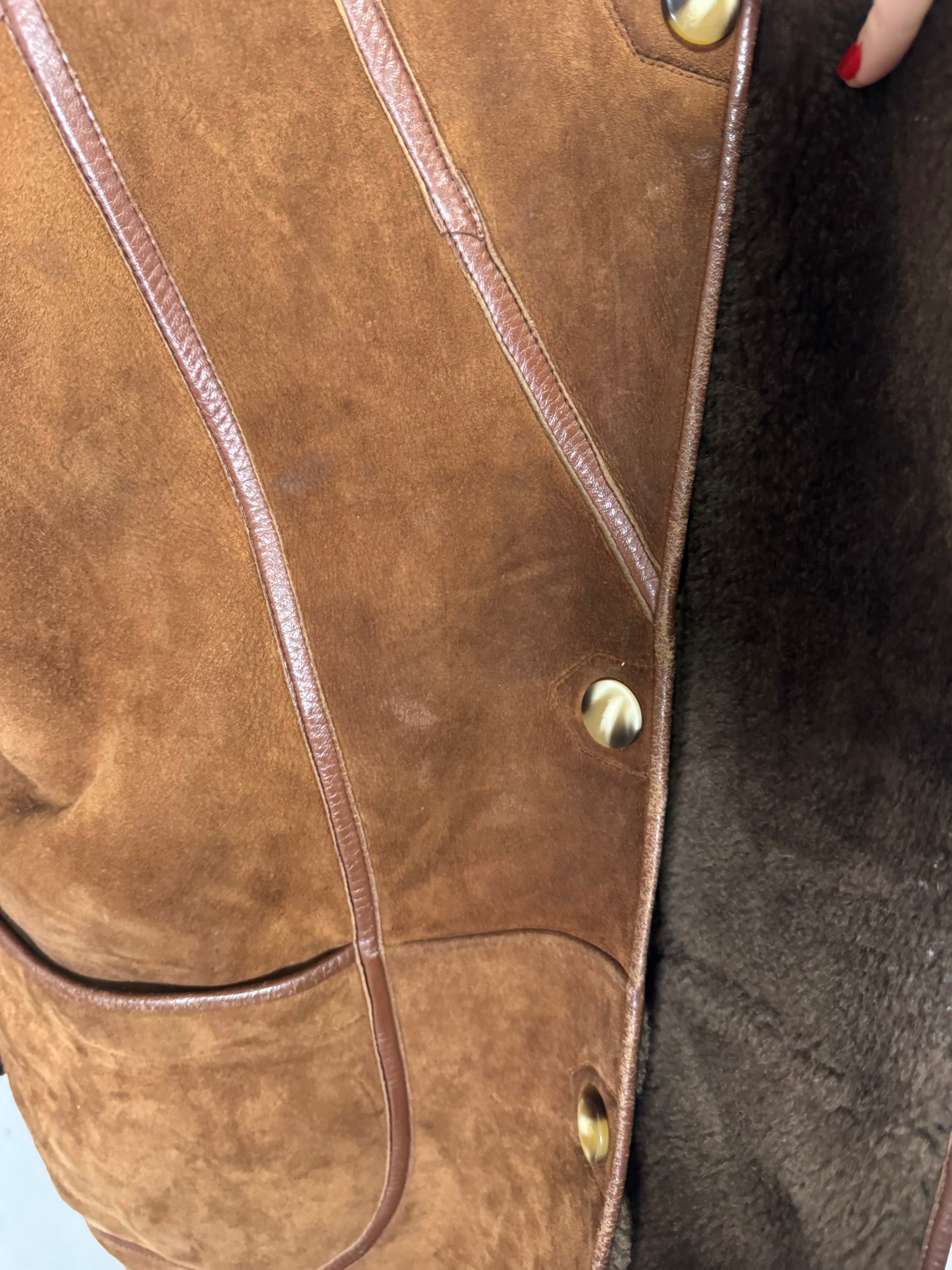 Manteau en peau lainée