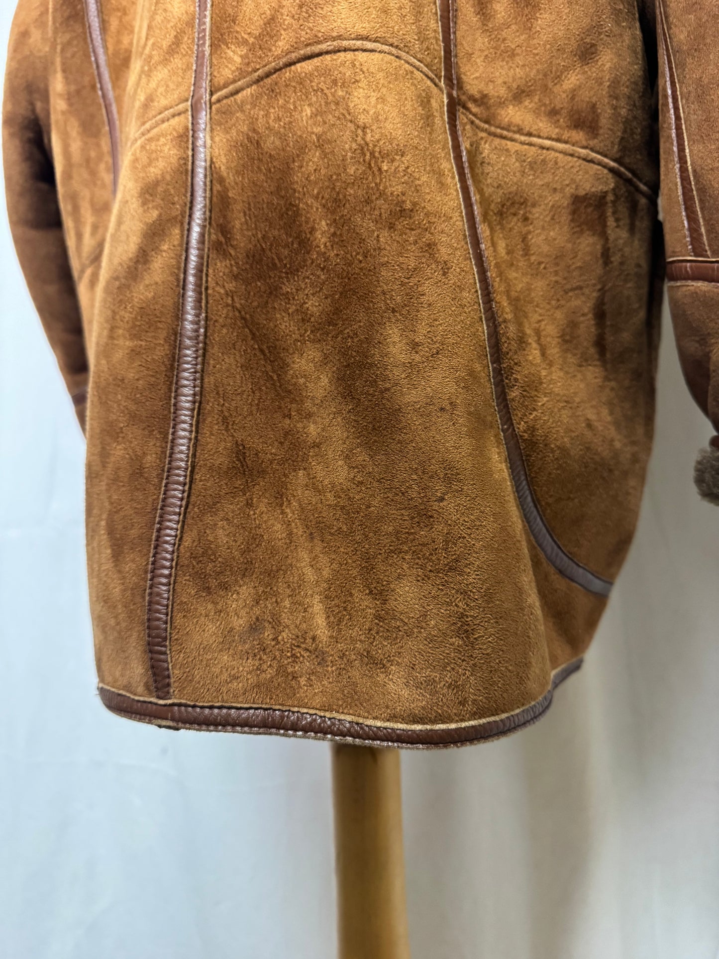 Manteau en peau lainée