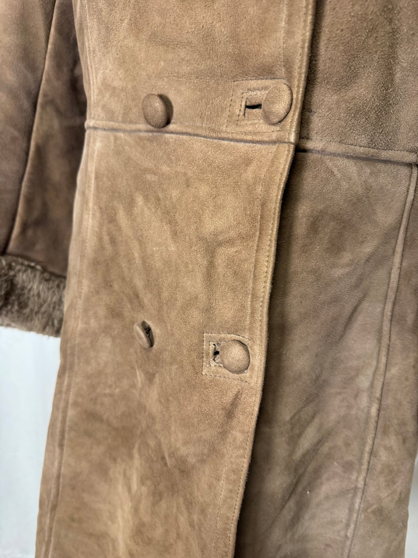 Manteau en peau lainée