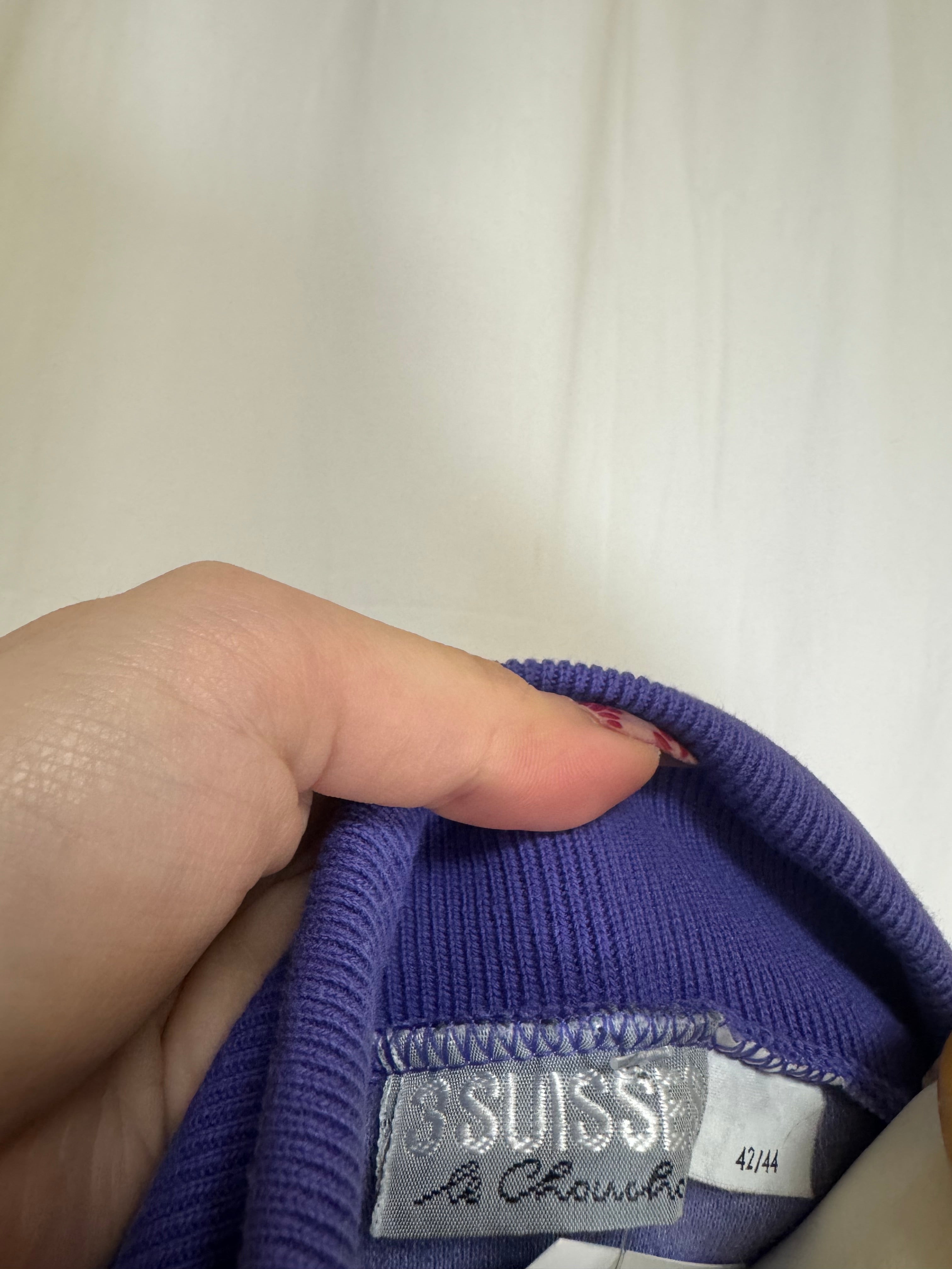 Sweat violet 90s