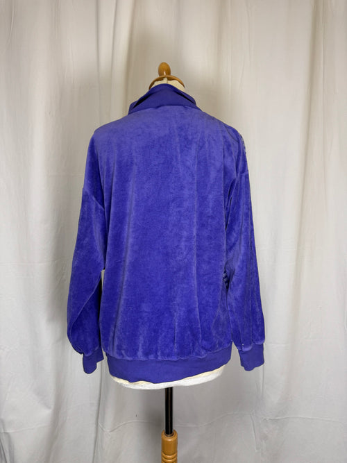Sweat violet 90s