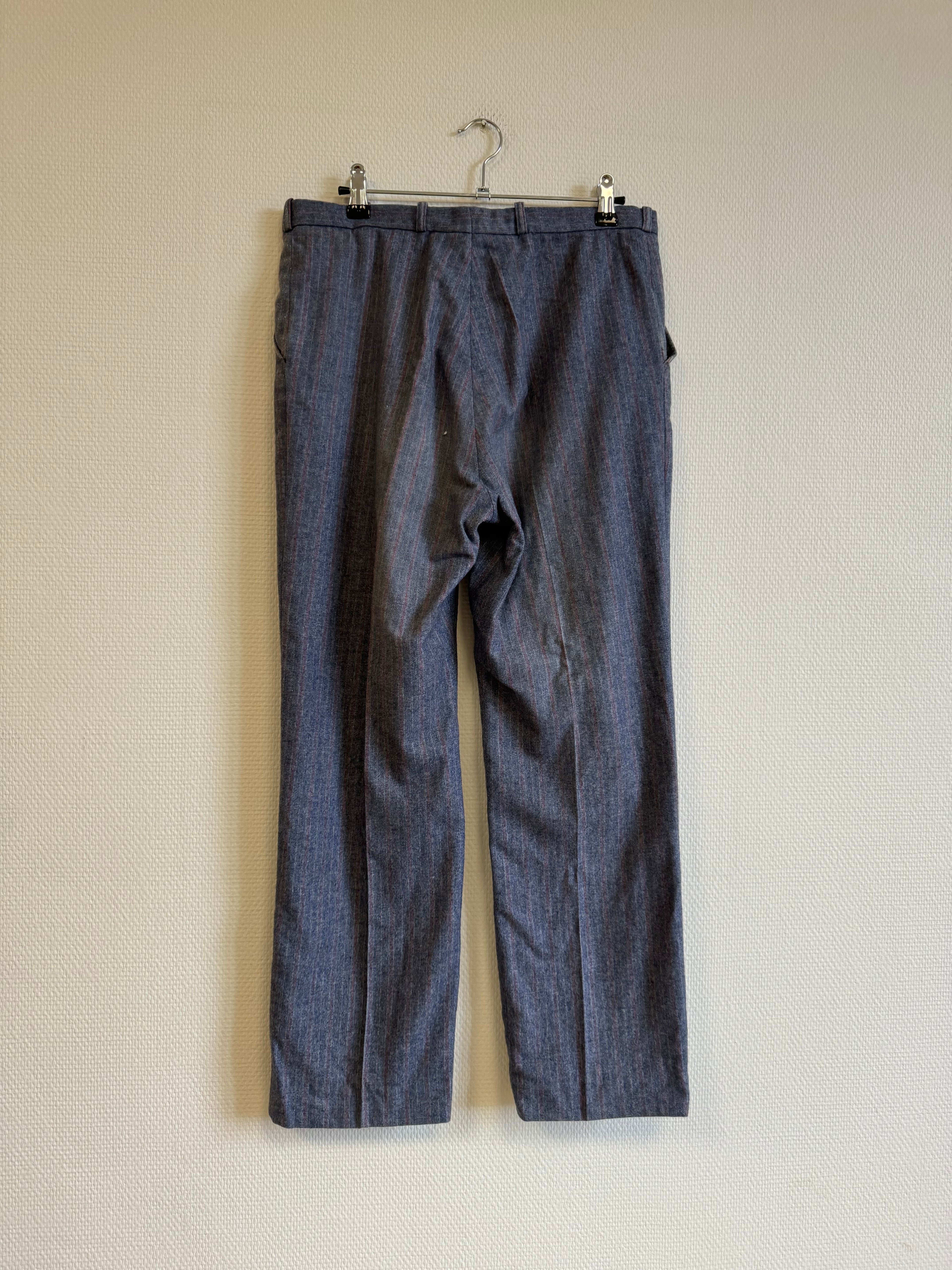 Pantalon à rayure