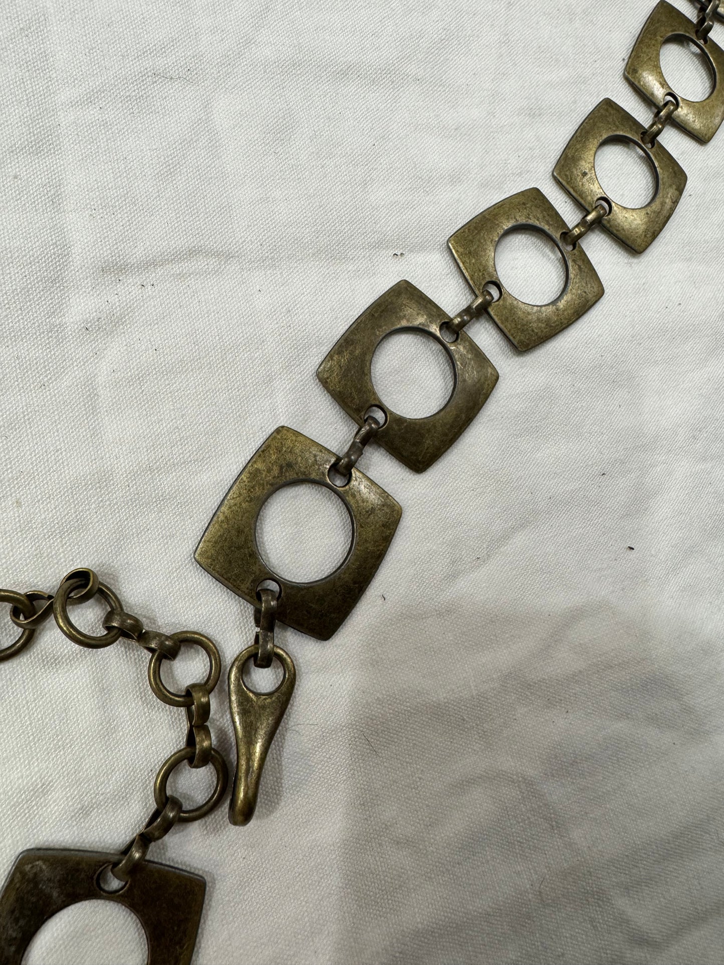 Ceinture chaine en métal