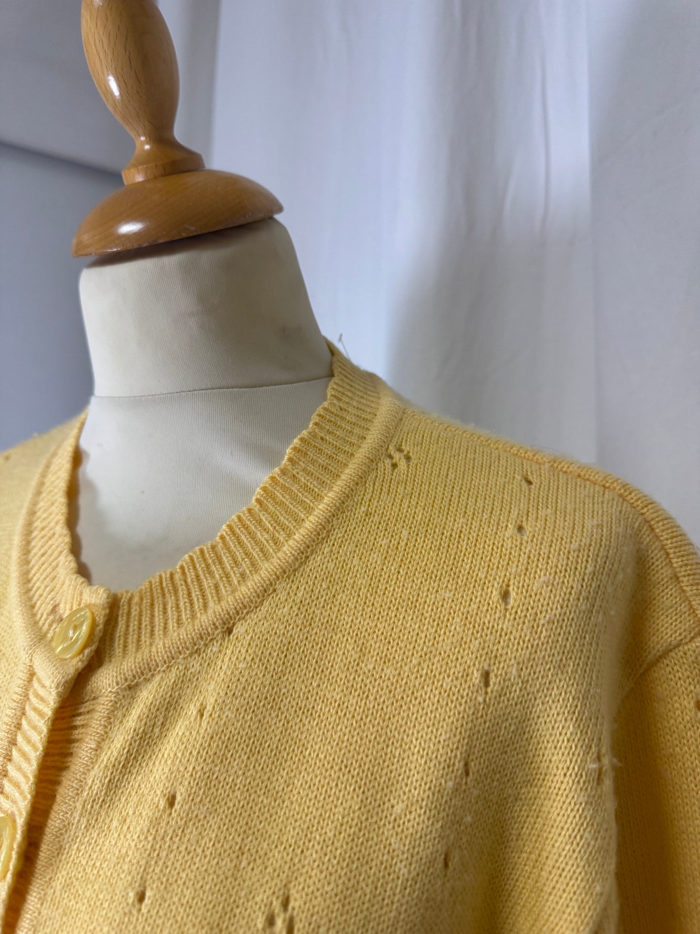 Cardigan ajourée jaune