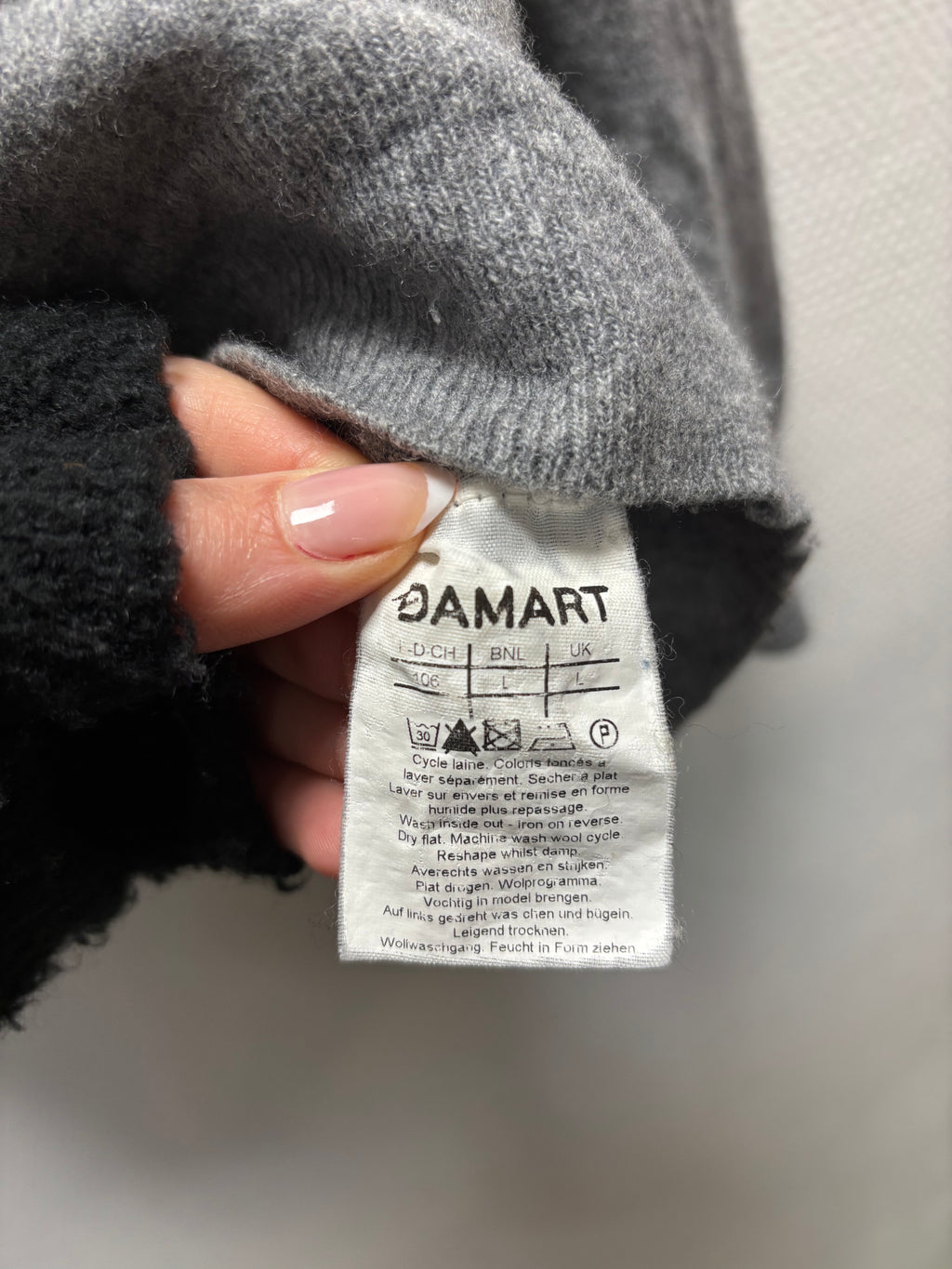 Pull gris