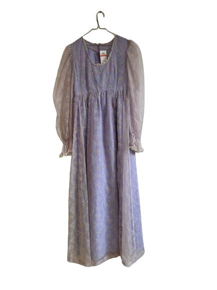 Robe brodée violette