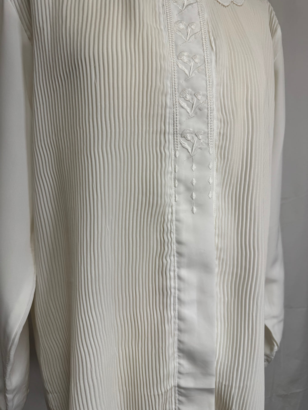 Chemise brodée