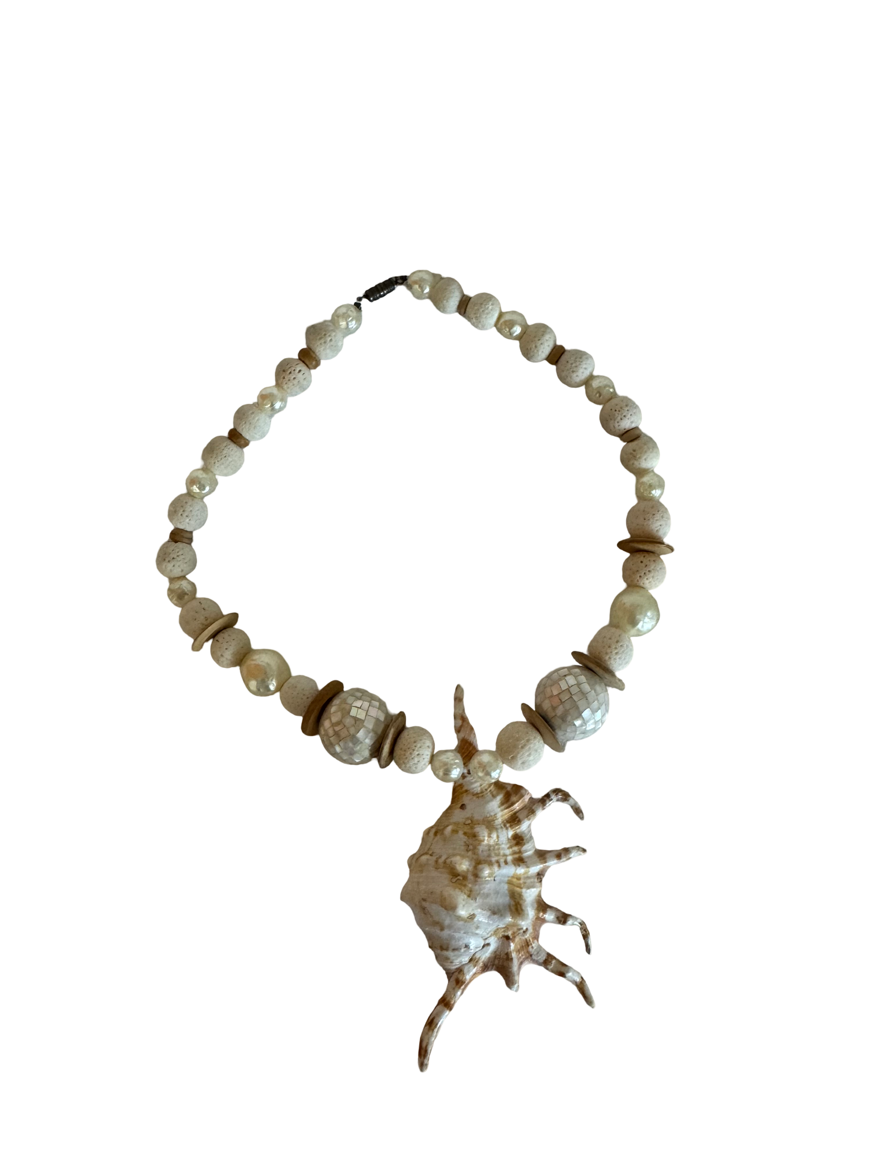 Collier coquillage