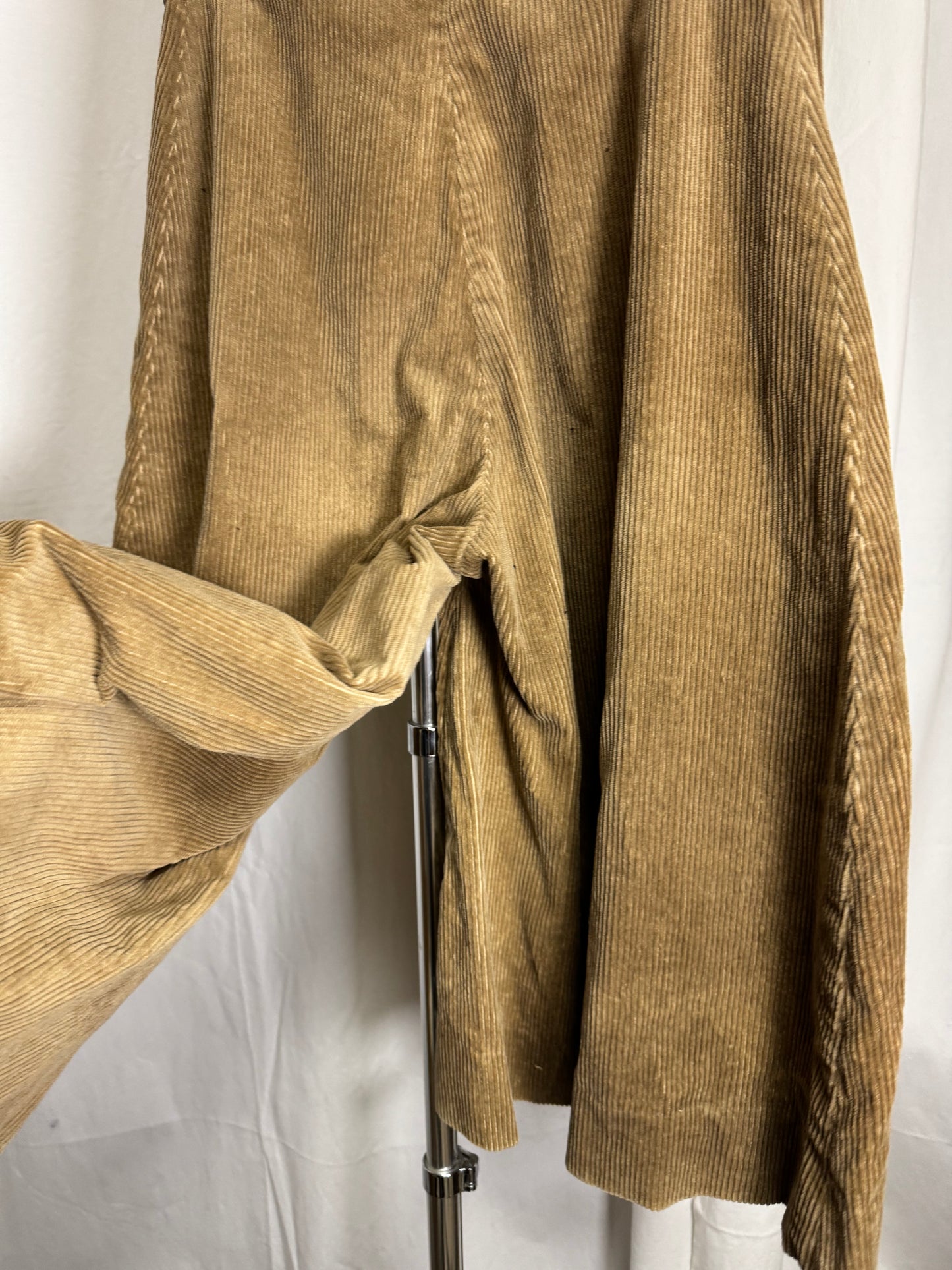 Jupe culotte en velours côtelé