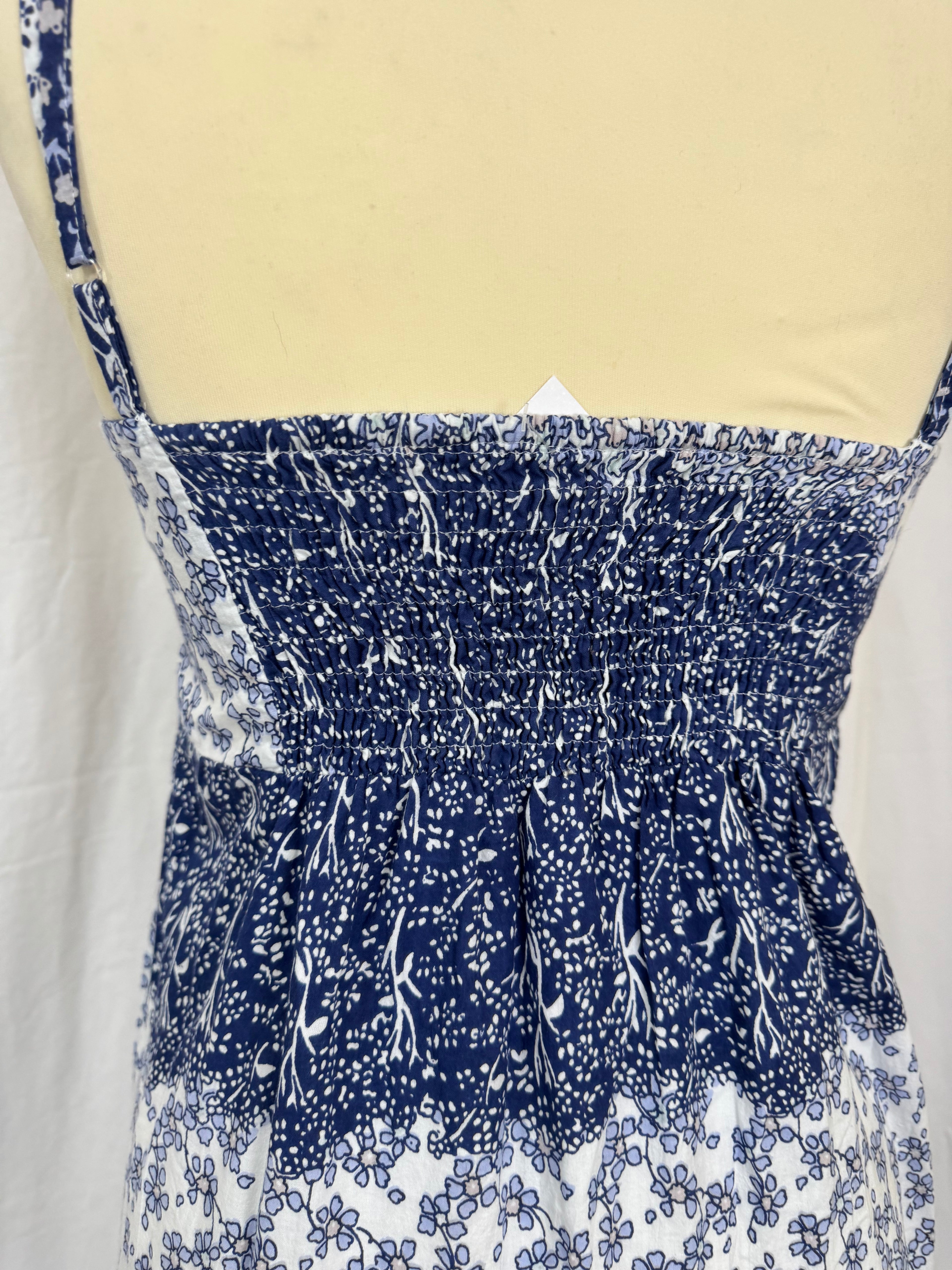 Robe à fleurs bleu