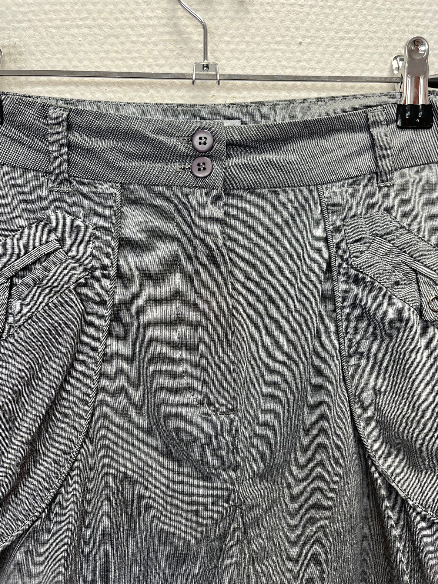 Jupe short grise Y2K