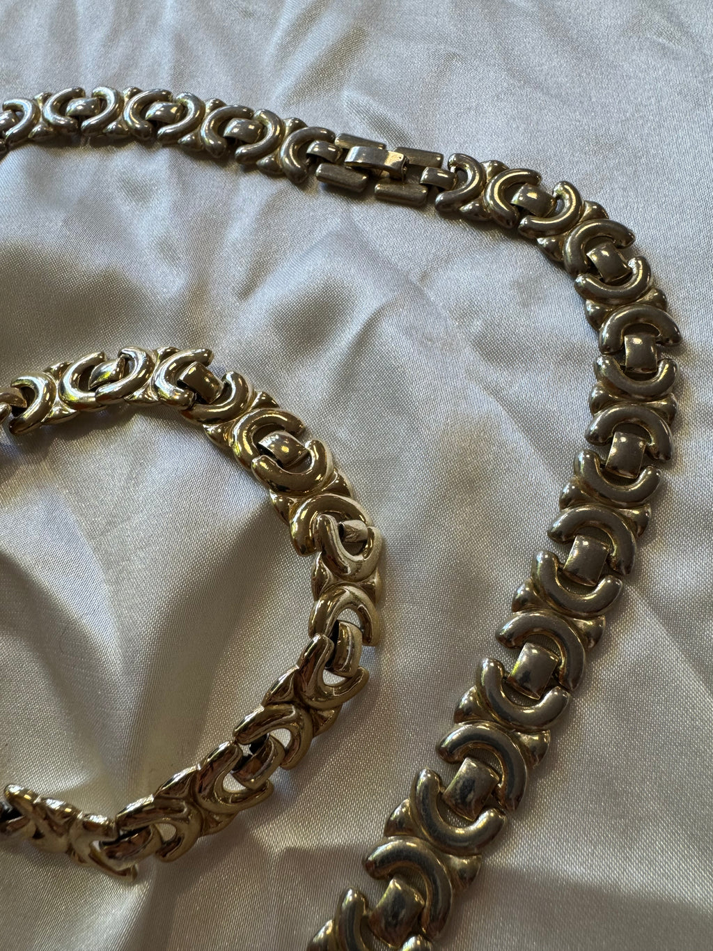 Collier et bracelet doré