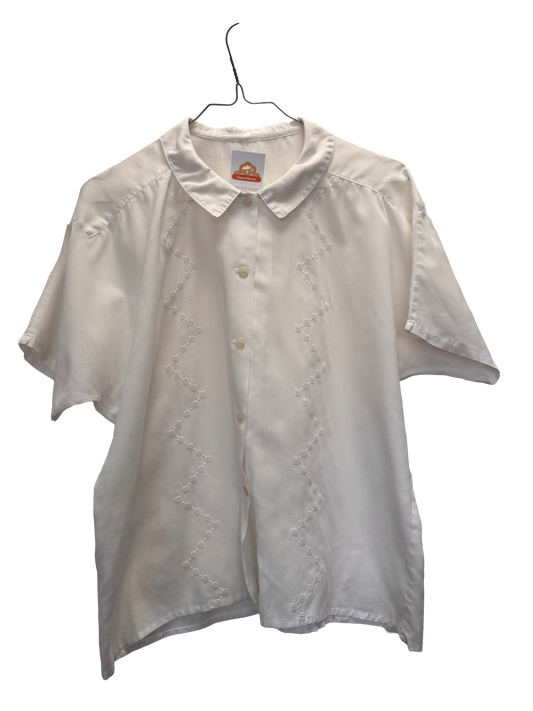 Chemise blanche brodée