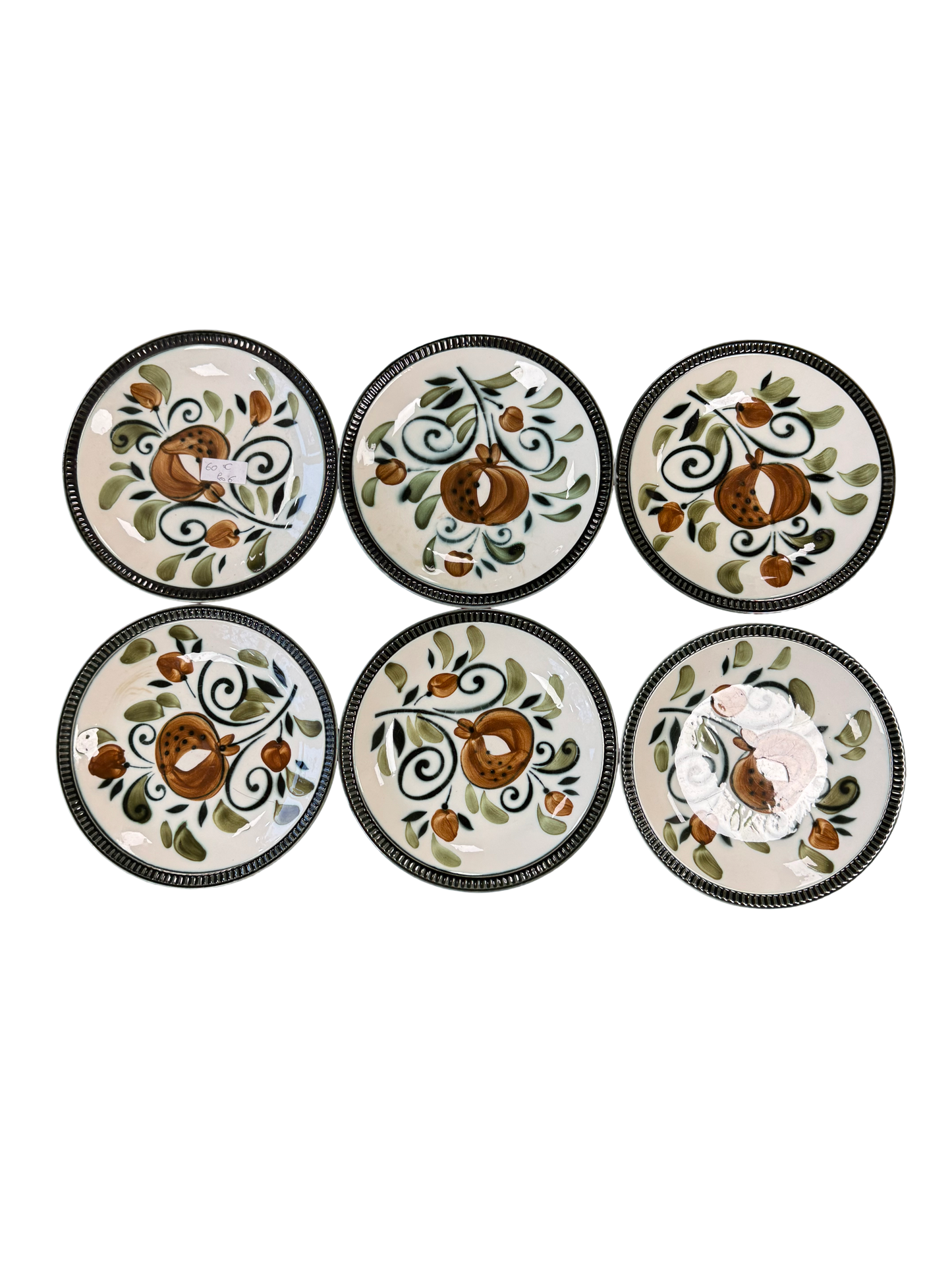 Assiettes à motifs Boch La Louvière