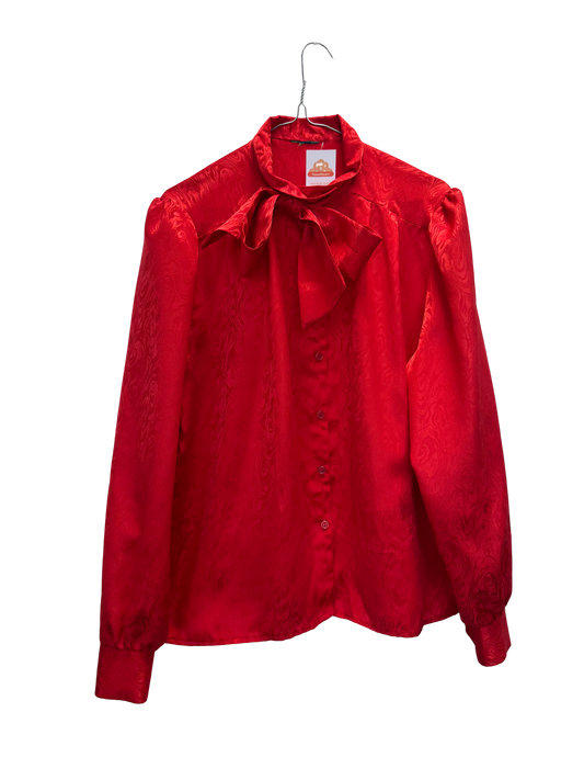 Chemise rouge à motifs