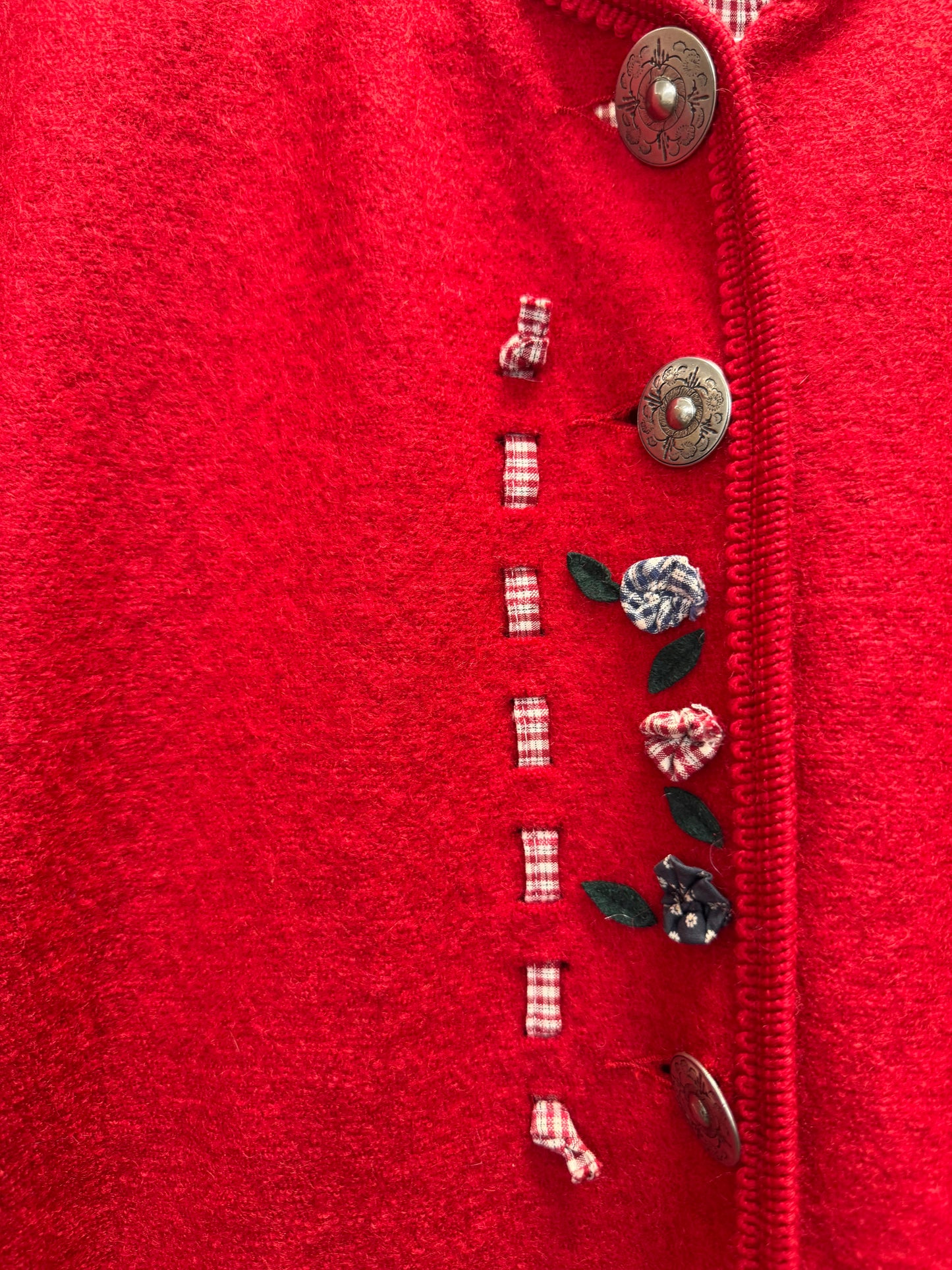 Veste autrichienne rouge