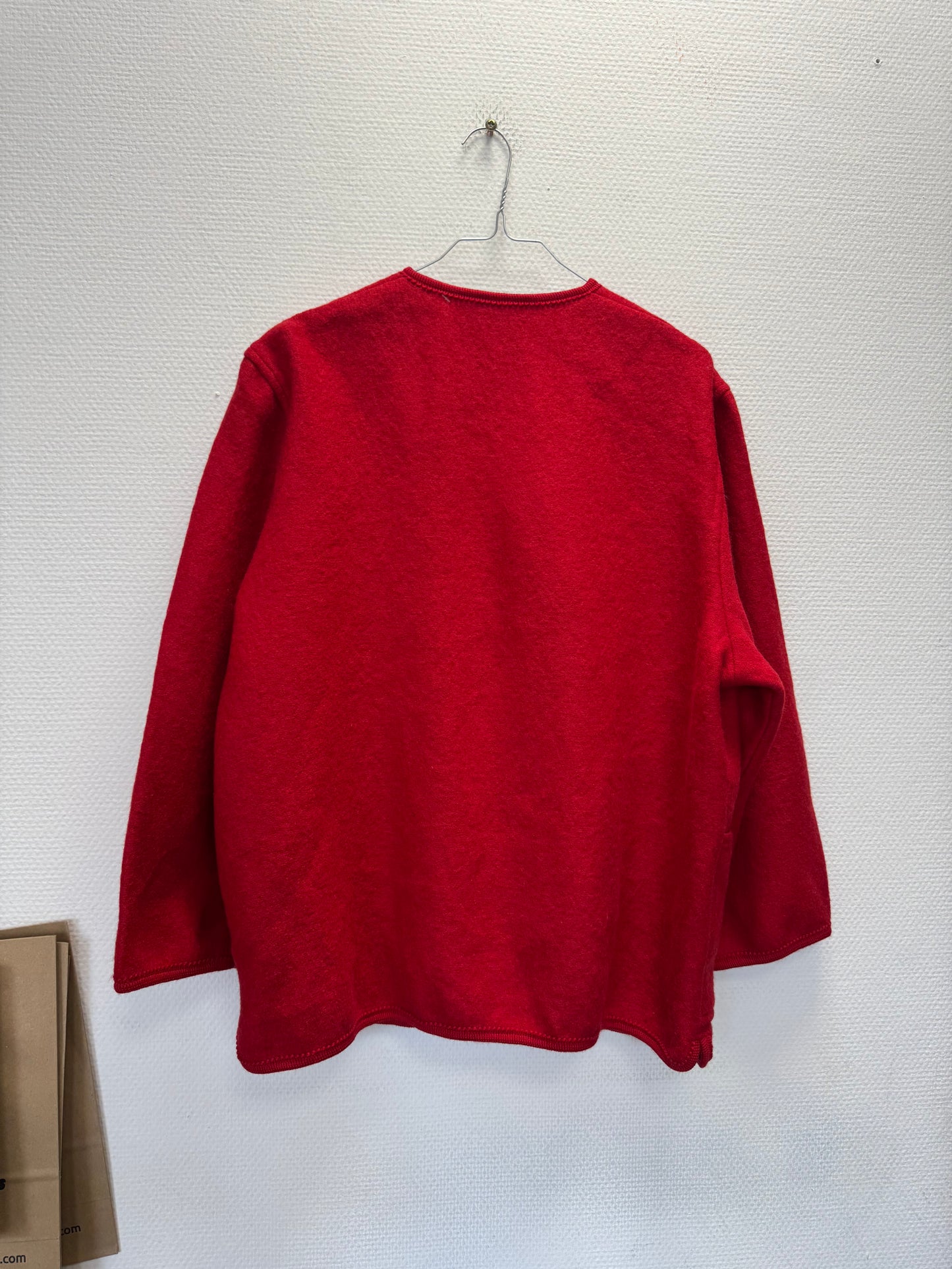 Veste autrichienne rouge